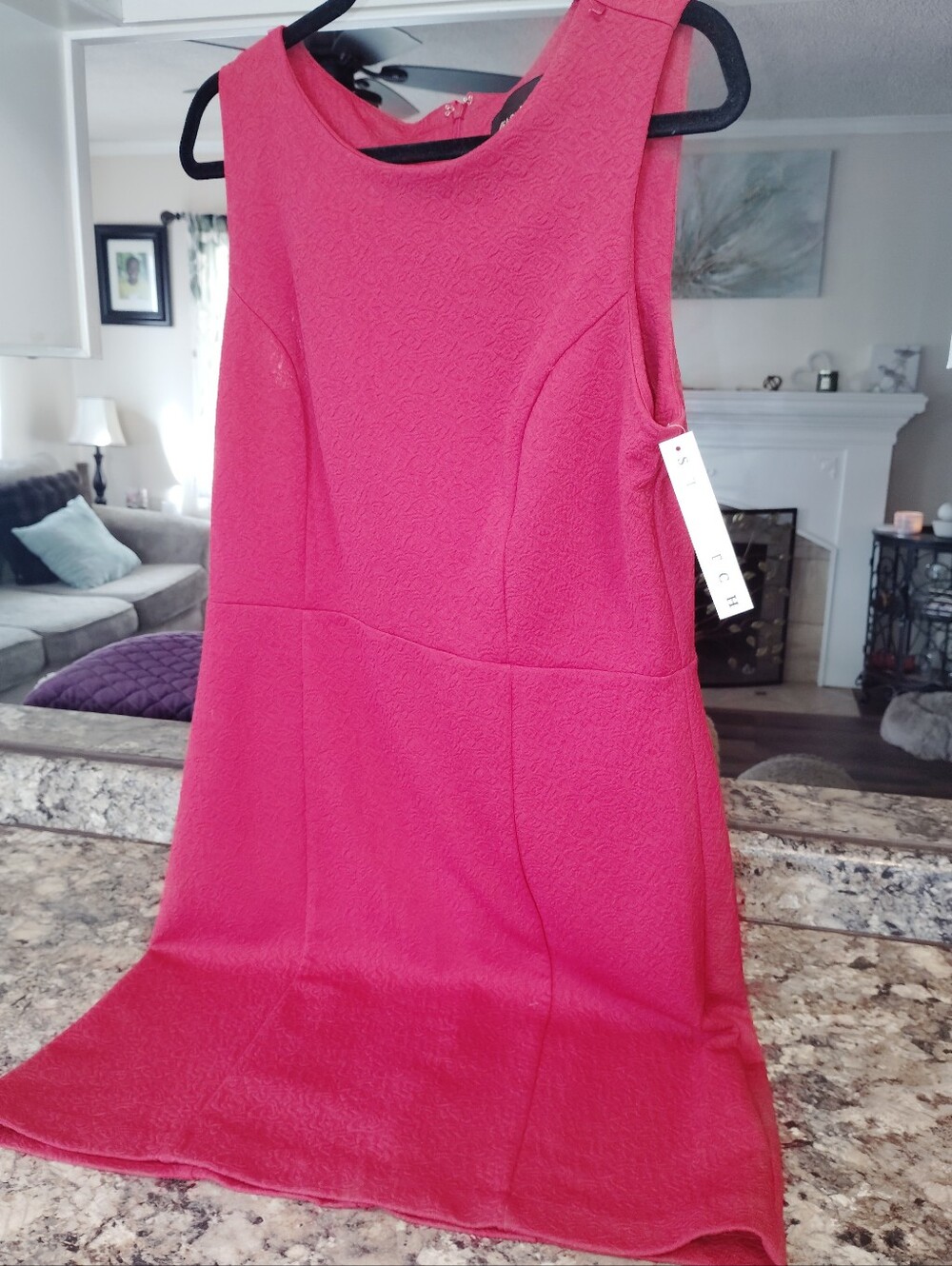 NWT Peach Velvet New York Textured Jacquard Mini Sheath Dress (Size 10) ​